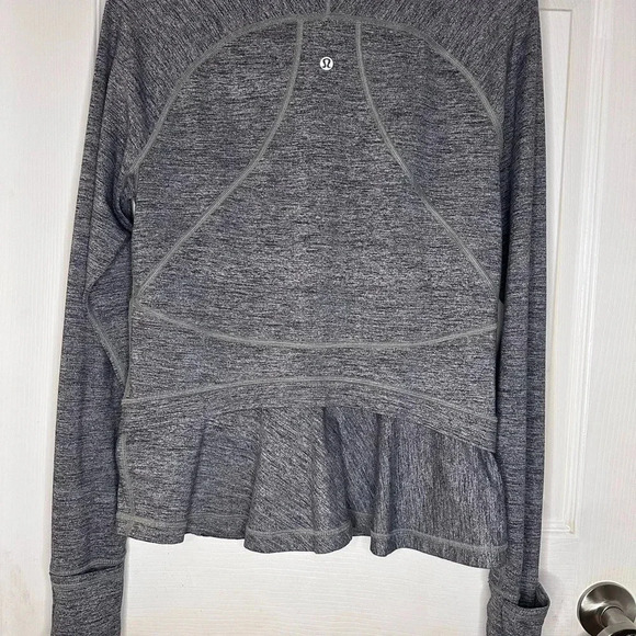 Lululemon Hustle In Your Bustle Jacket
Space Dye Camo  Black Dark Slate - Picture 8 of 11